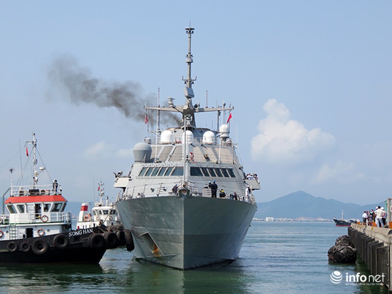Ảnh: Hai chiến hạm Hoa Kỳ rời Đà Nẵng - ảnh 20