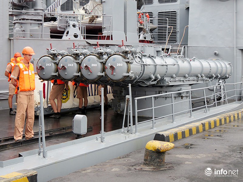 “Sát thủ” săn ngầm của Hải quân Nga đã cập cảng Đà Nẵng - ảnh 13