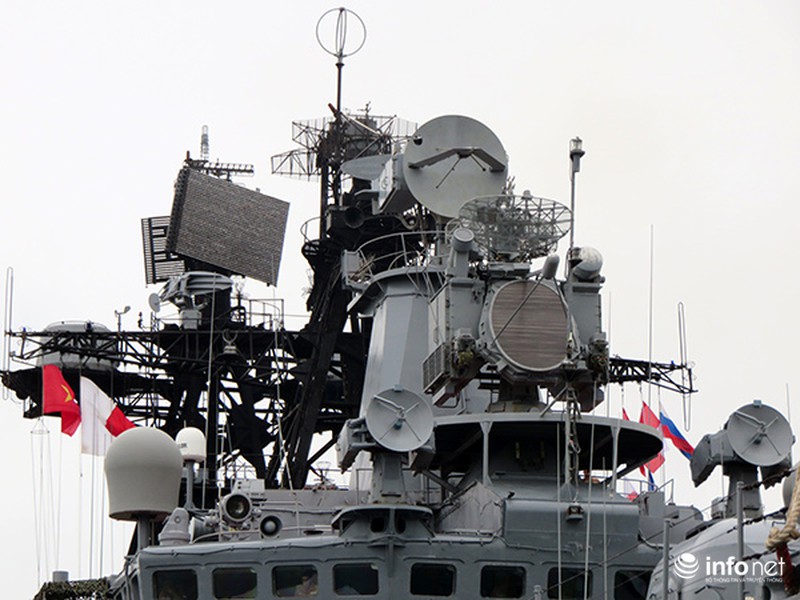 “Sát thủ” săn ngầm của Hải quân Nga đã cập cảng Đà Nẵng - ảnh 5
