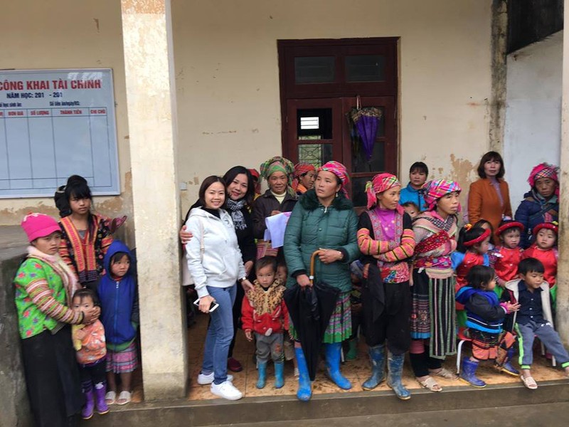 Đoàn thiện nguyện “Sưởi ấm mùa đông Tây Bắc” Báo Bưu điện Việt Nam trở lại Tủa Sín Chải - ảnh 20