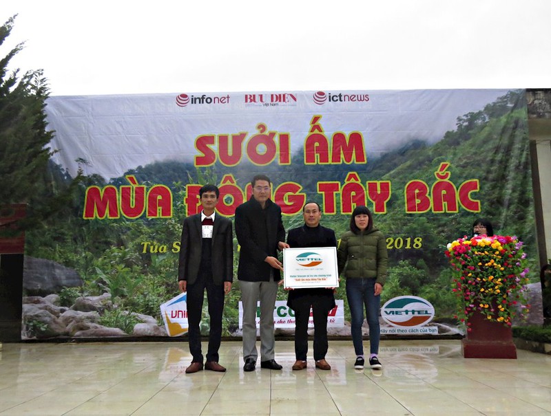 Đoàn thiện nguyện “Sưởi ấm mùa đông Tây Bắc” Báo Bưu điện Việt Nam trở lại Tủa Sín Chải - ảnh 16