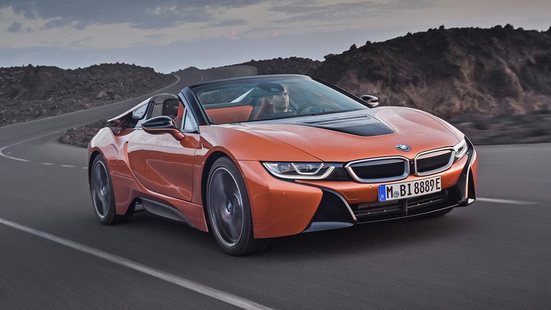 BMW i8 Roadster duoc ban ra trong thang 3, gia 164.000 USD hinh anh 3