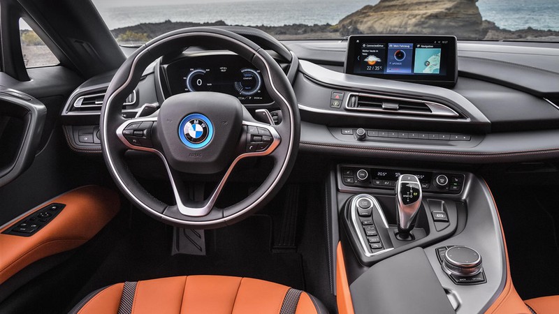 BMW i8 Roadster duoc ban ra trong thang 3, gia 164.000 USD hinh anh 2