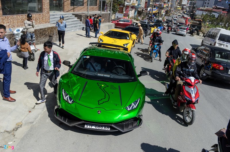 Sieu xe noi duoi nhau tren cao toc Ha Noi - Lao Cai hinh anh 8