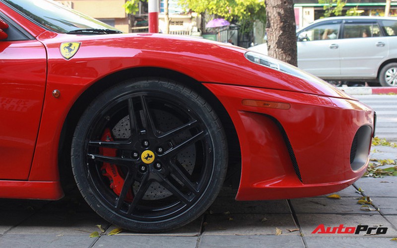 Siêu xe Ferrari F430 Spider vang bóng một thời tái xuất tại Hà Nội - Ảnh 12.