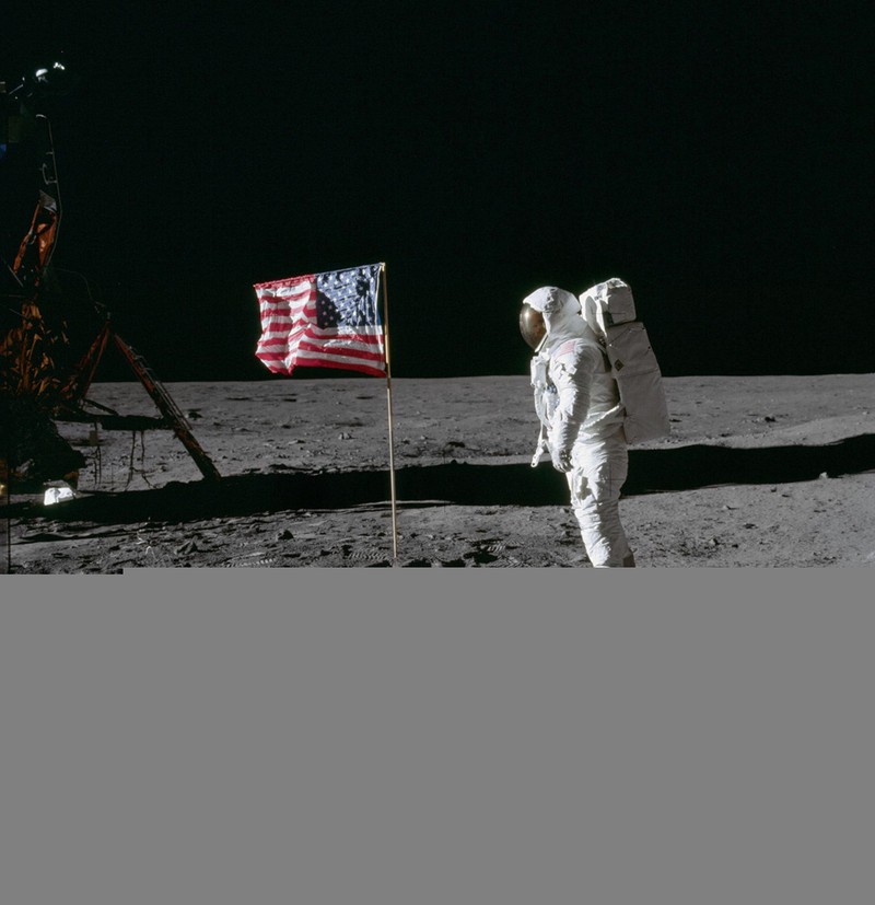 50 nam truoc, con nguoi da bo lai nhung gi tren Mat trang? hinh anh 4