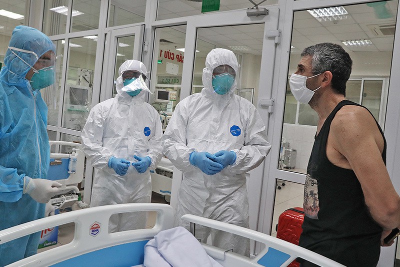 Bên trong phòng cách ly đặc biệt điều trị bệnh nhân Covid-19