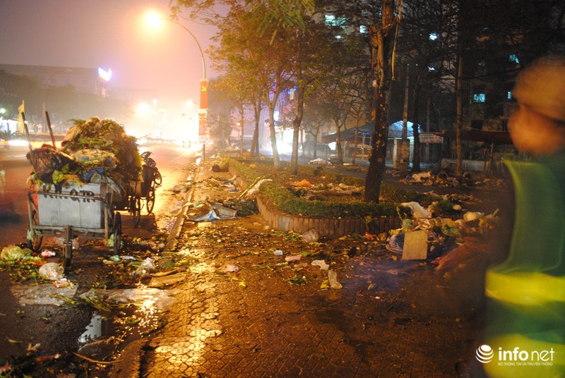 Những hình ảnh “không đẹp” đêm 30 - ảnh 11