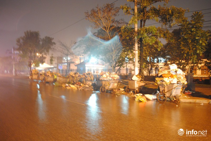 Những hình ảnh “không đẹp” đêm 30 - ảnh 19