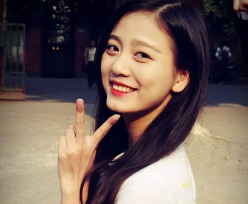 Ngắm hoa khôi Duyên dáng Sư phạm 2013 xinh xắn, dễ thương - ảnh 2