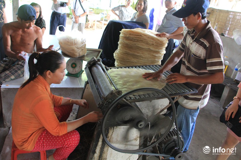 Làng nghề hủ tiếu làm du lịch: Người dân thêm một hướng làm giàu - ảnh 16