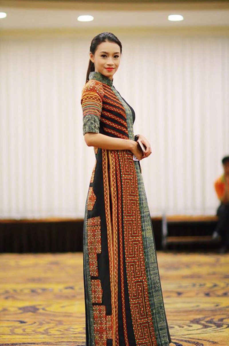 Nữ sinh đẹp nhất trường Ngoại thương 2015 - ảnh 9