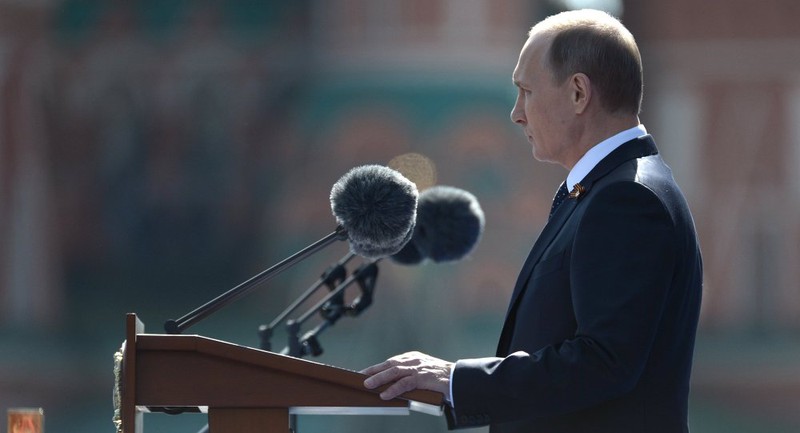 Ảnh: Cả thế giới kỷ niệm kết thúc Thế chiến II - ảnh 2