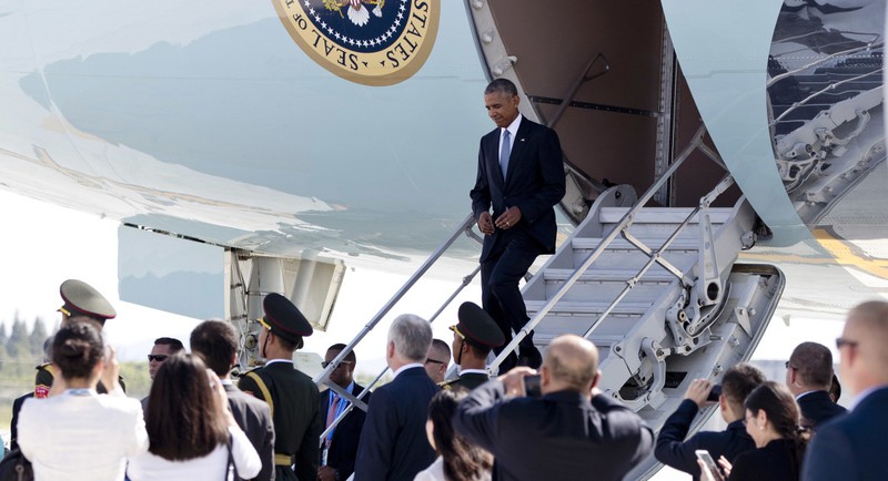 Nhân viên an ninh Trung Quốc tranh cãi bực bội với đoàn hộ tống Tổng thống Obama - ảnh 1