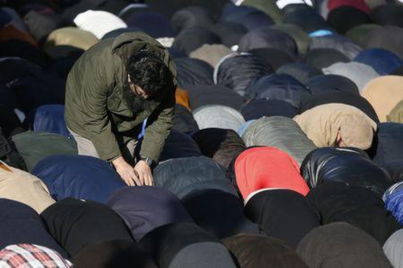 Anh: Người Hồi giáo biểu tình phản đối tòa soạn Charlie Hebdo - ảnh 4