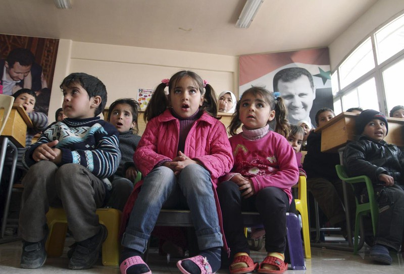 Cuộc sống đau thương của những đứa trẻ Syria giữa tâm điểm chiến sự - ảnh 10