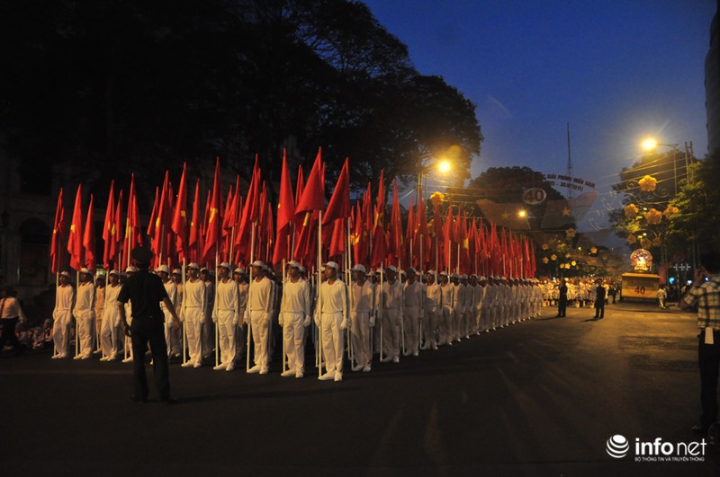 Toàn cảnh lễ Diễu binh chào mừng 40 năm Thống nhất đất nước (30/4/2015) - ảnh 64