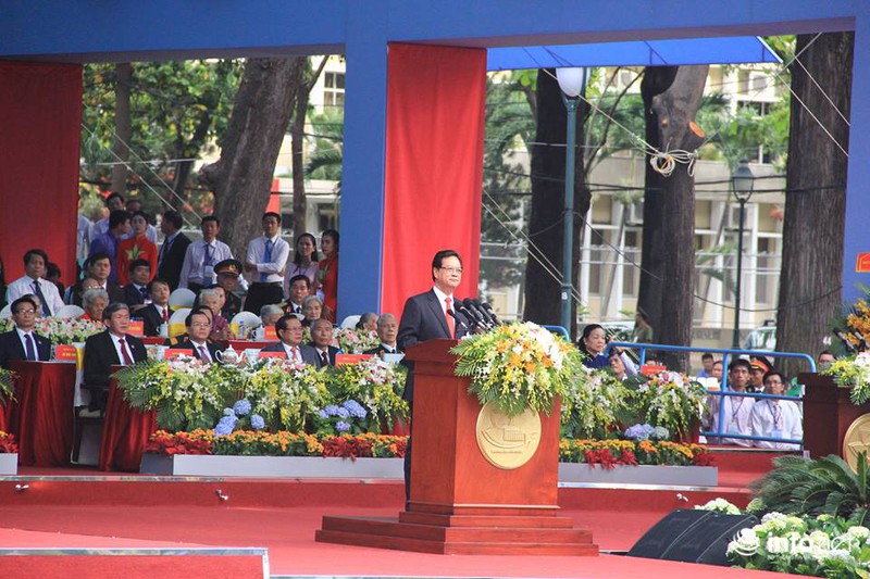 Toàn cảnh lễ Diễu binh chào mừng 40 năm Thống nhất đất nước (30/4/2015) - ảnh 80