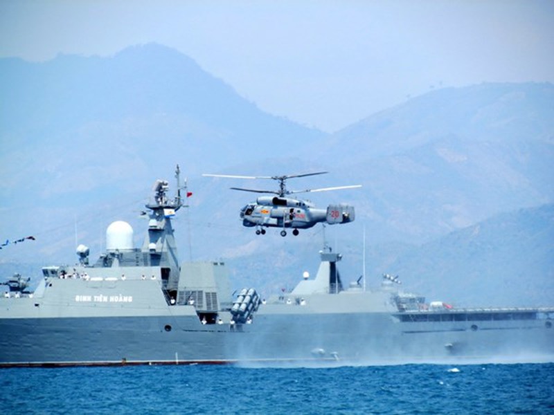 [Ảnh] Hải quân Việt Nam duyệt binh chào mừng 60 năm thành lập - ảnh 11