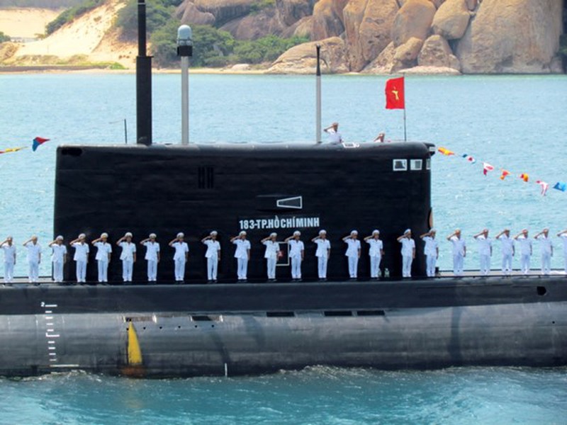 [Ảnh] Hải quân Việt Nam duyệt binh chào mừng 60 năm thành lập - ảnh 14