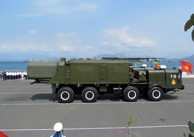 [Ảnh] Hải quân Việt Nam duyệt binh chào mừng 60 năm thành lập - ảnh 7