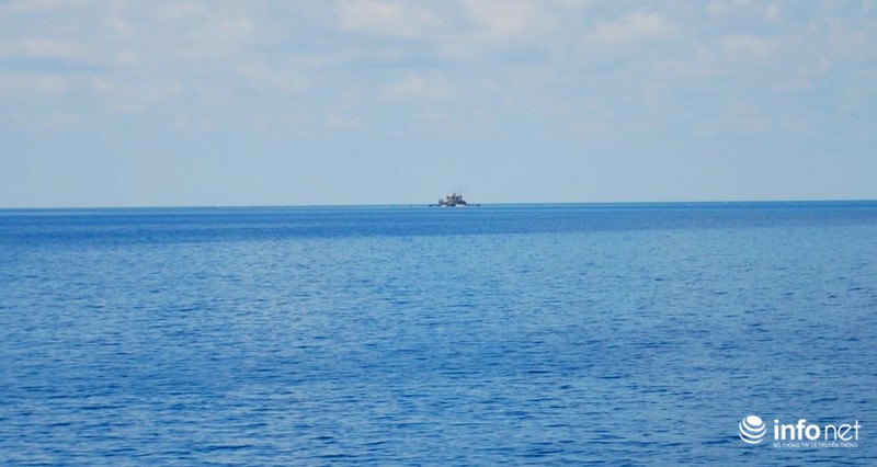 Ra Trường Sa, tận mắt thấy công trình trái phép của Trung Quốc ở Gạc Ma - ảnh 11