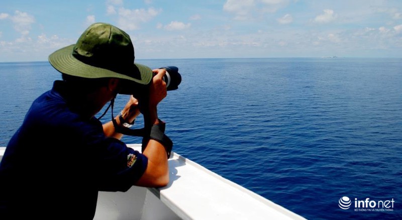 Ra Trường Sa, tận mắt thấy công trình trái phép của Trung Quốc ở Gạc Ma - ảnh 1