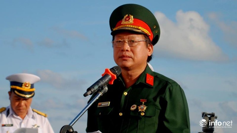 Thứ trưởng Trương Minh Tuấn tưởng niệm liệt sĩ hy sinh tại Gạc Ma - ảnh 5