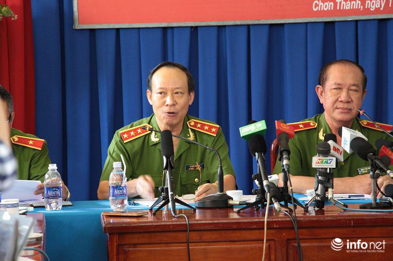 Họp báo: Thông tin kết quả điều tra ban đầu vụ thảm sát 6 người ở Bình Phước - ảnh 2