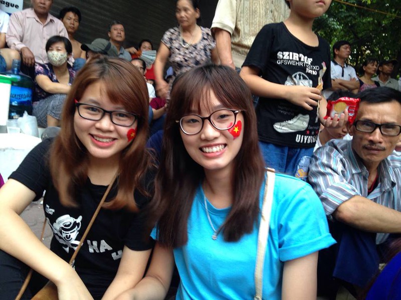 Người dân đợi xem diễu binh ngày Quốc khánh từ 3h sáng - ảnh 1