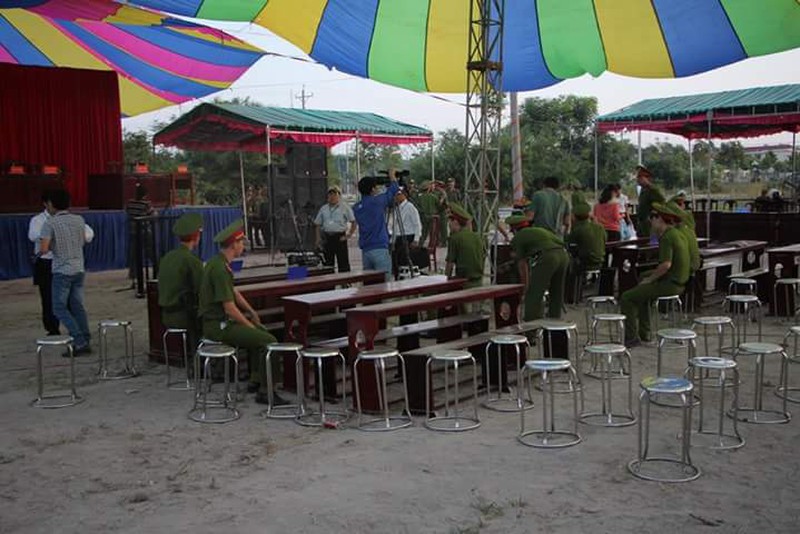 Hình ảnh mới nhất phiên xử vụ thảm án Bình Phước - ảnh 6