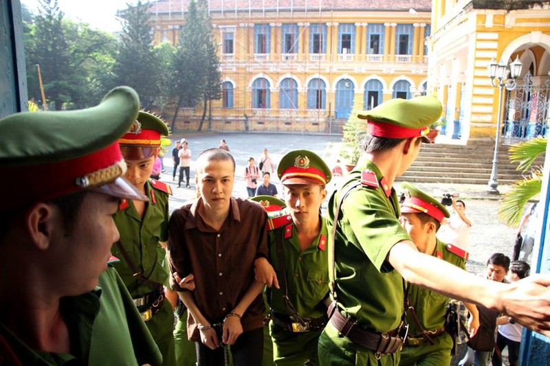 Đang xét xử phúc thẩm vụ thảm án giết một gia đình ở Bình Phước - ảnh 3