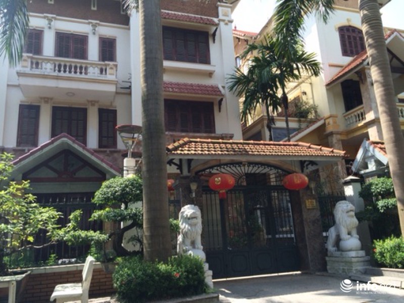 Biệt thự tiền tỷ của đại gia Hà Nội dùng linh vật độc “trấn yểm” - ảnh 4