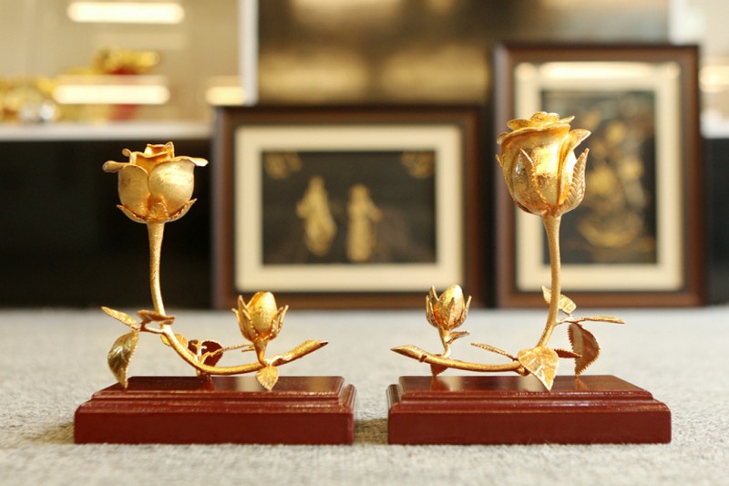 Đại gia Quảng Ninh chi gần 1 tỷ đồng mua hồng vàng nguyên khối tặng vợ dịp 8/3 - ảnh 4