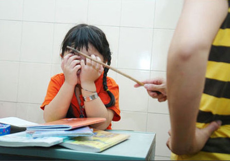 Chỉ phạt, không thưởng: Trẻ sẽ