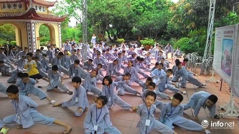 Rớt nước mắt thấy con trưởng thành sau khóa tu hè - ảnh 9