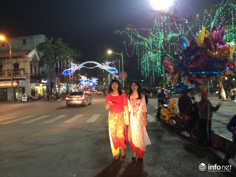 Tết này, Hải Phòng lung linh với cung đường sắc màu - ảnh 7