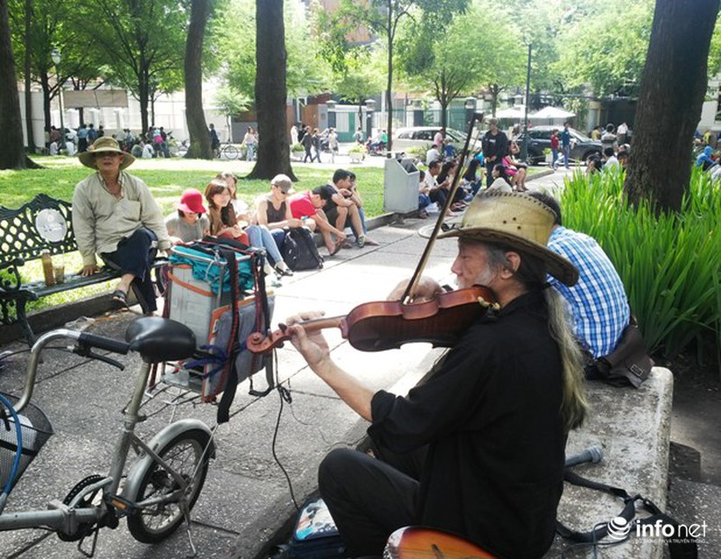 Chiêm ngưỡng nơi cổ kính, hạnh phúc bậc nhất Sài thành ngày cuối năm - ảnh 8