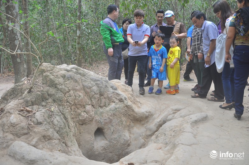 Khám phá địa đạo bí hiểm bậc nhất trong lòng Củ Chi - ảnh 12