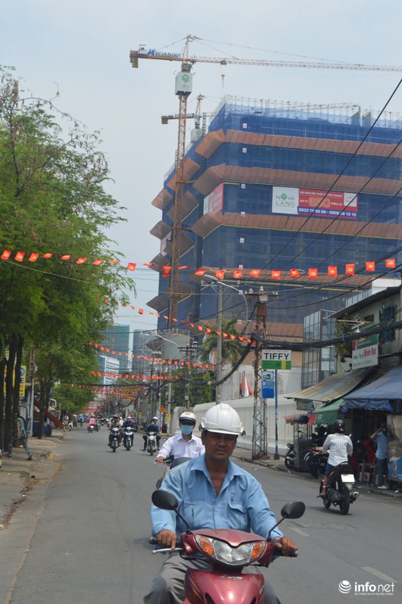 TP.HCM: “Búa tử thần” treo trên đầu người dân - ảnh 5