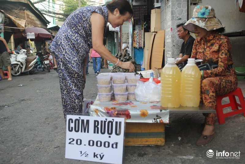 TP.HCM: Bánh ú lá tro