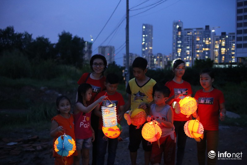 Cảm động