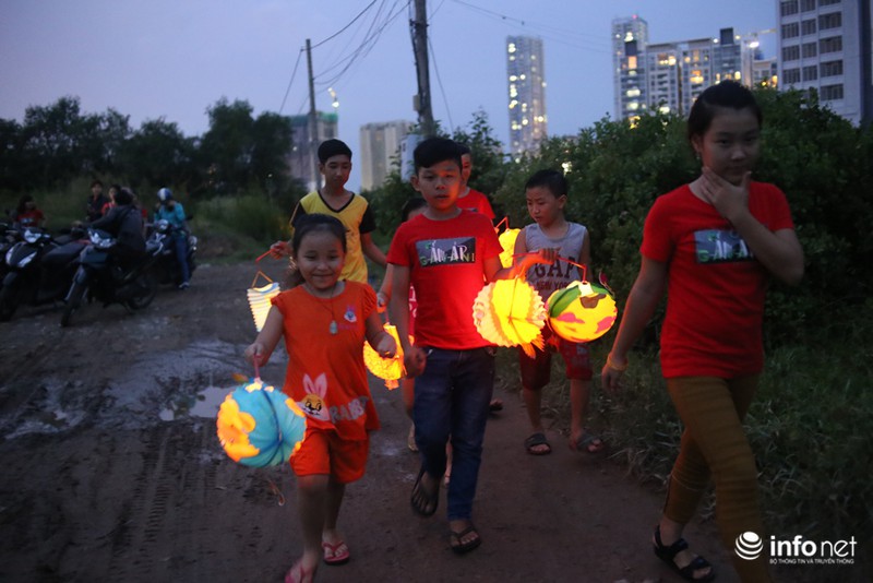 Cảm động