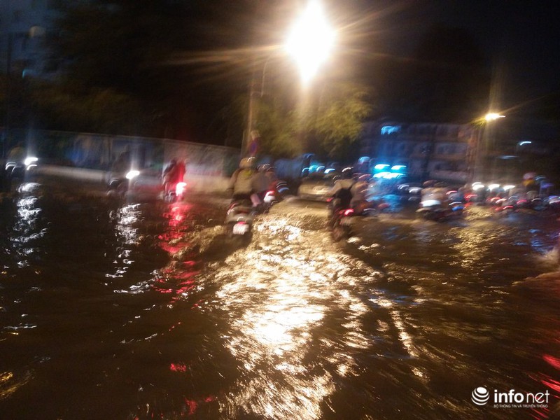TP.HCM lại ngập