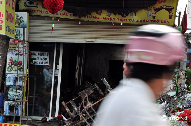 Hiện trường vụ cháy kinh hoàng làm 2 vợ chồng và con nhỏ tử vong - ảnh 1