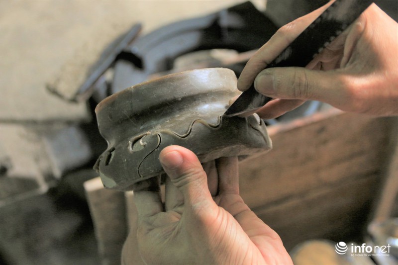 TP.HCM: Làng nghề lư đồng An Hội hối hả dịp Tết - ảnh 5