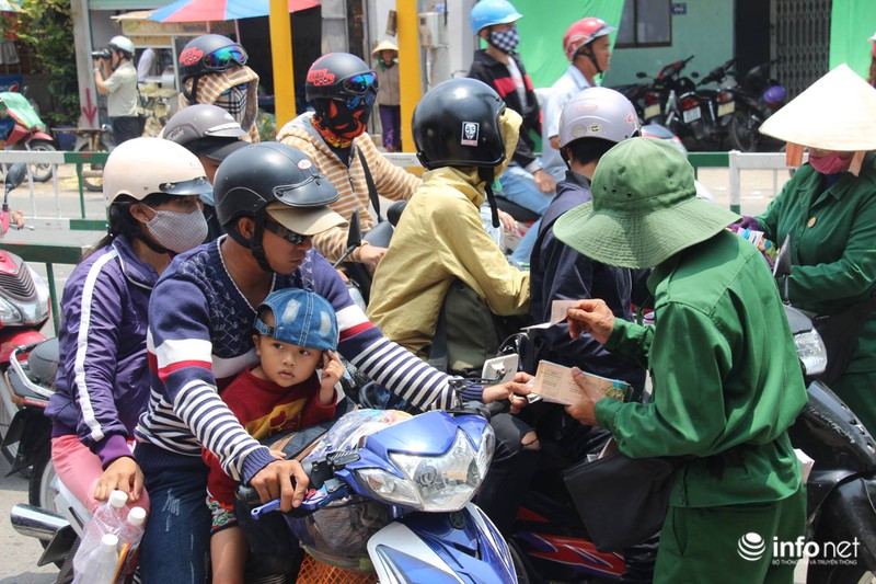 TP.HCM: Người dân thong dong trở lại thành phố sau kỳ nghỉ - ảnh 3