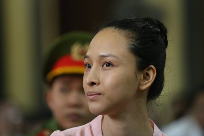 Toàn cảnh 2 ngày xét xử, hoa hậu Phương Nga cương quyết giữ