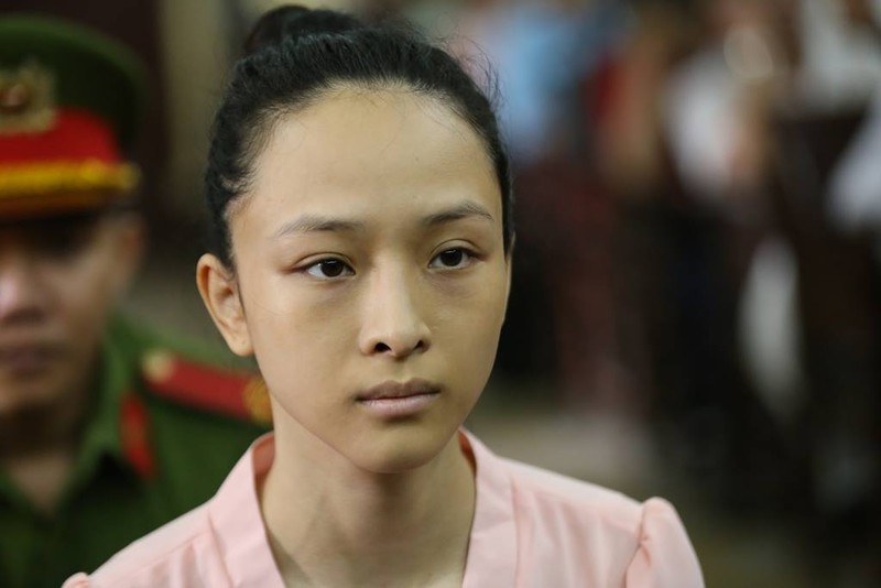 Toàn cảnh 2 ngày xét xử, hoa hậu Phương Nga cương quyết giữ