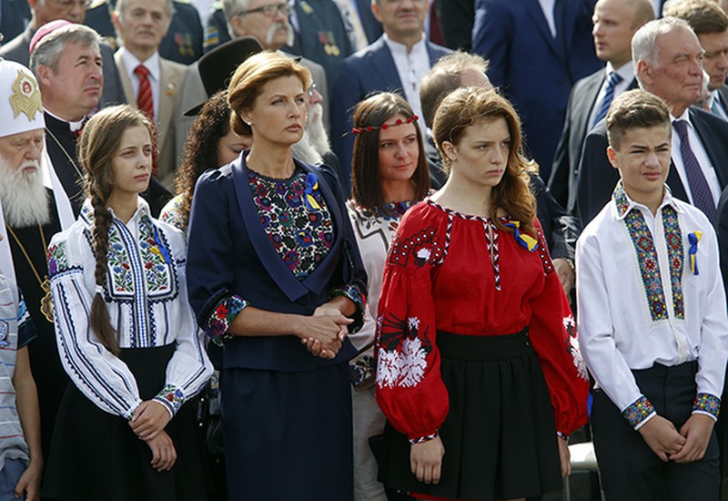 Ảnh: Ukraine diễu binh lấy khí thế trong Ngày Độc lập - ảnh 15